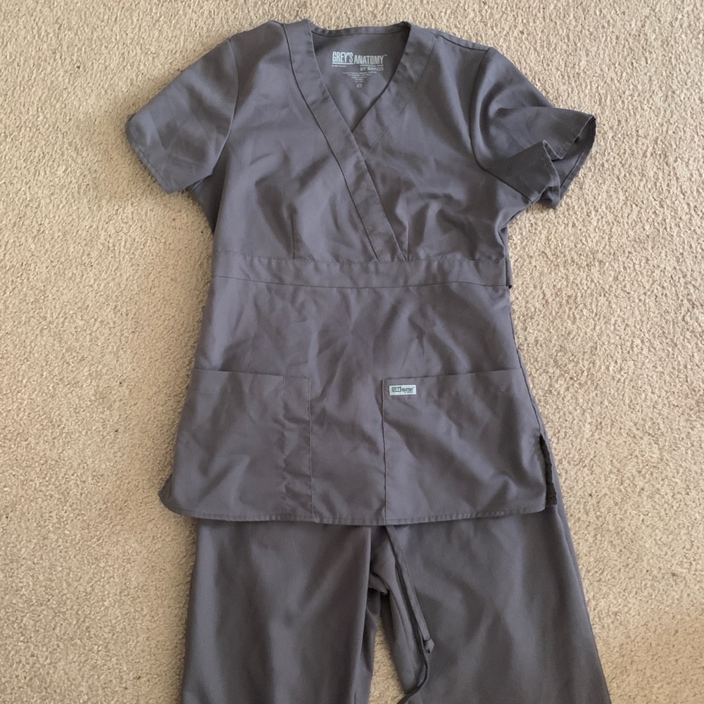 Grey greys anatomy scrubs XS